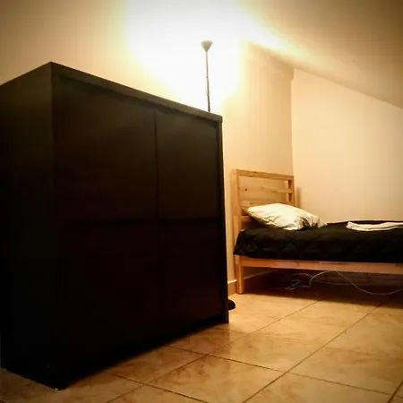 Krasnowolska Airport