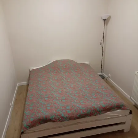 Hostel Krasnowolska Airport