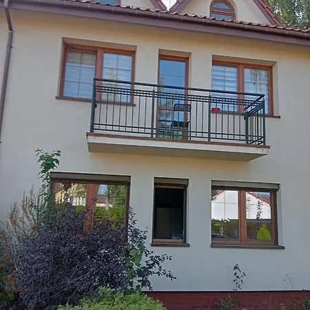 Krasnowolska Airport 华沙