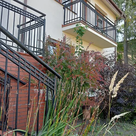 Hostel Krasnowolska Airport