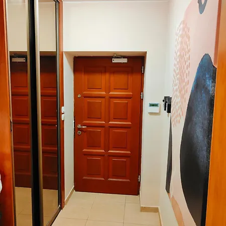 Hostel Krasnowolska Airport *