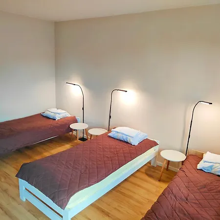 Krasnowolska Airport * 华沙