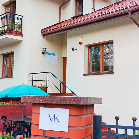 Hostel Krasnowolska Airport - Self Check-in