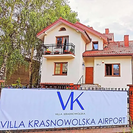 ホステル Krasnowolska Airport *