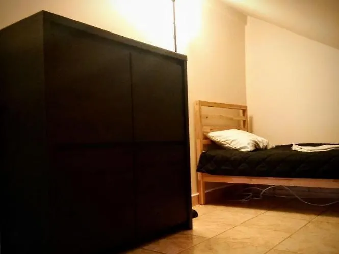 Krasnowolska Airport - Self Check-in