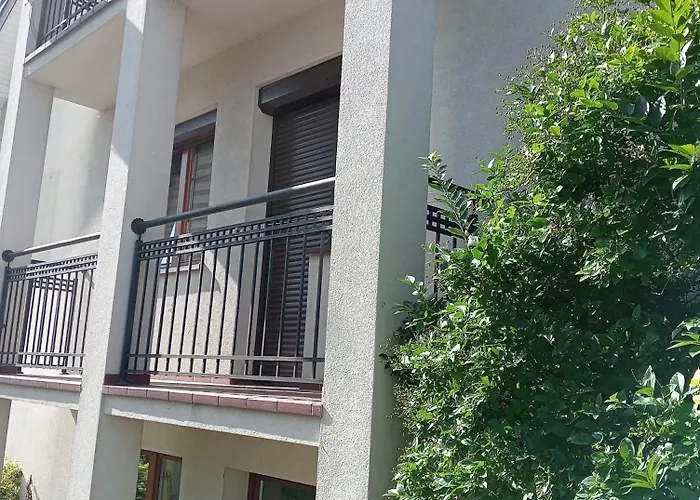 Krasnowolska Airport - Self Check-in